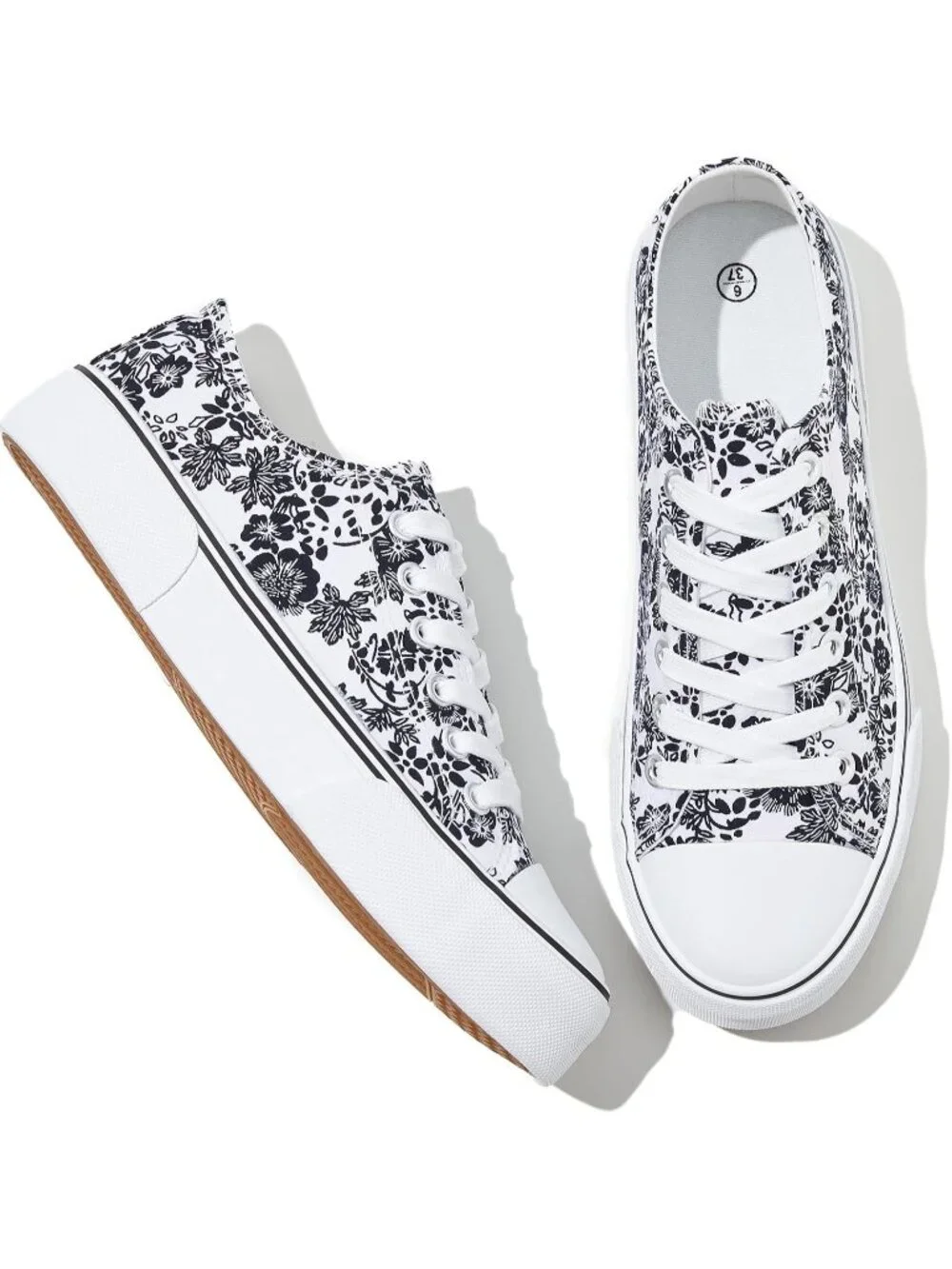 Women's Beige Flower Lightweight Low Top Lace Up Casual Fashion Walking Sneakers